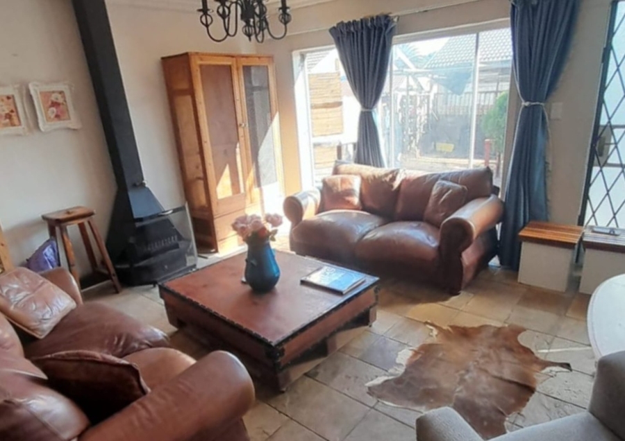 To Let 3 Bedroom Property for Rent in Pellissier Free State
